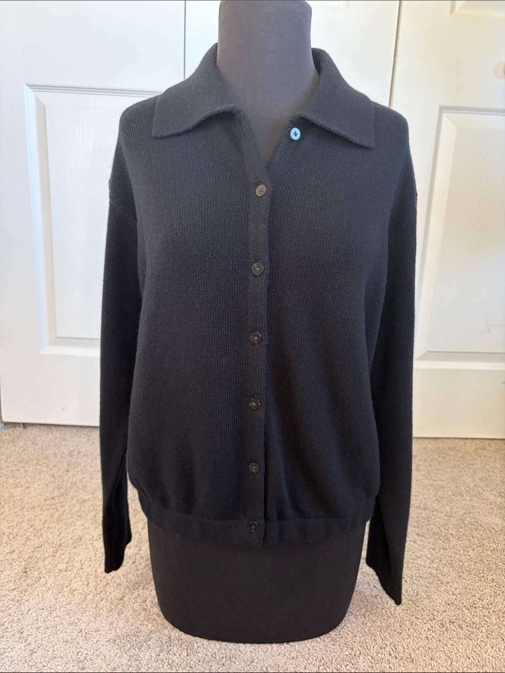 Theory Black Felted Wool Cashmere Blend Cropped Polo Cardigan M Minimalist